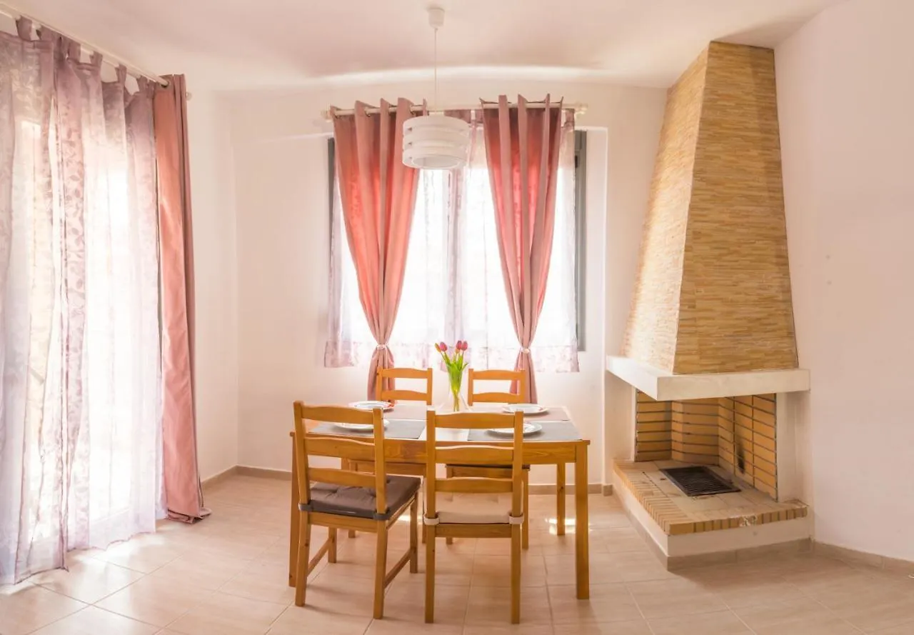 Nyaraló Quintessence Villas Violetta Nikíti Görögország